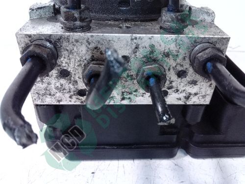 VOLKSWAGEN Golf S Tdi 110 ABS Pump