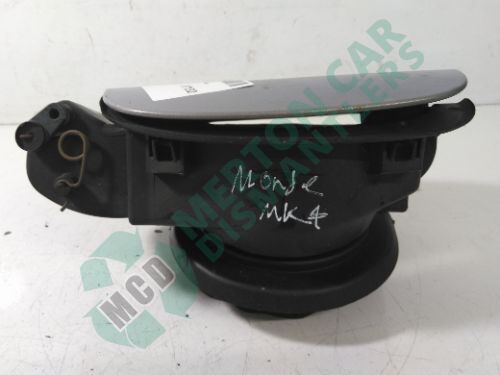 FORD Mondeo Titanium2008-14 140 grey fuel flap