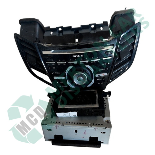 FORD FIESTA STEREO SONY RADIO KIT  3 PIECE KIT