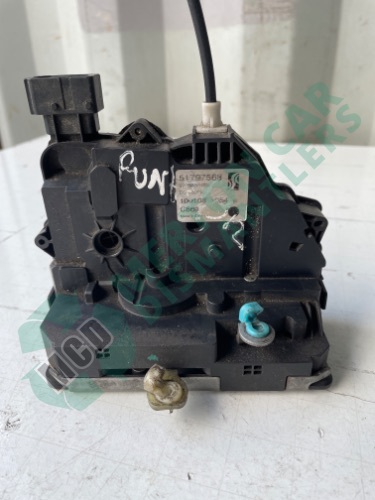 FIAT punto grande 5 dr 06 - 10 drivers front door lock mech OSF