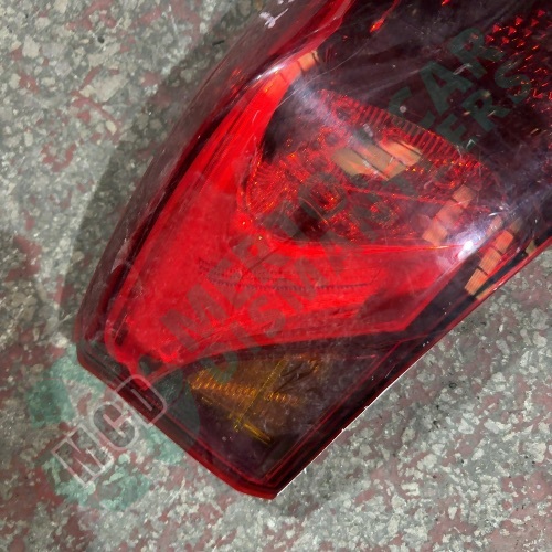 TOYOTA AVENSIS SALOON  2016 - 2018 REAR TAIL LIGHT RIGHT SIDE OUTER DRIVERS