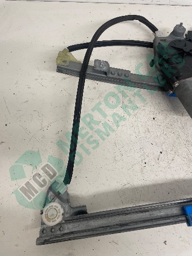 RENAULT LAGUNA MK2 2007 00 - 07 DRIVERS FRONT WINDOW REGULATOR BIG PLUG TYPE