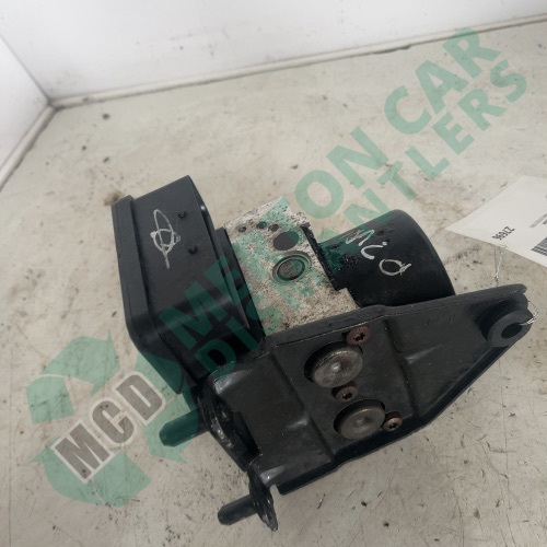 VW  Golf mk6 abs pump and module