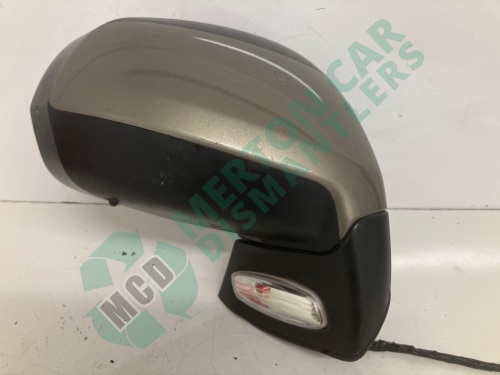 CITROEN C3 Picasso drivers Wing Door Mirror Right Side Electric 09 - 15