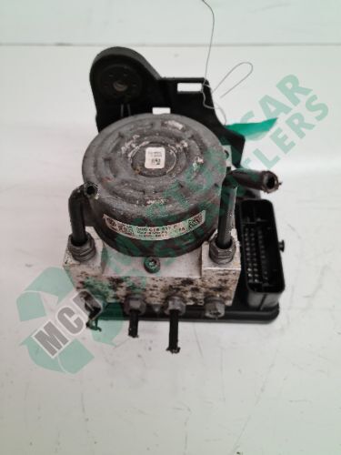 SKODA Octavia ABS Pump Modulator Control Unit 3Q0614517P