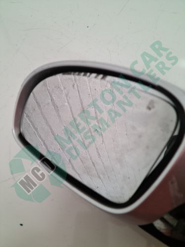 VW Beetle Convertible Wing Door Mirror Left Side Electric