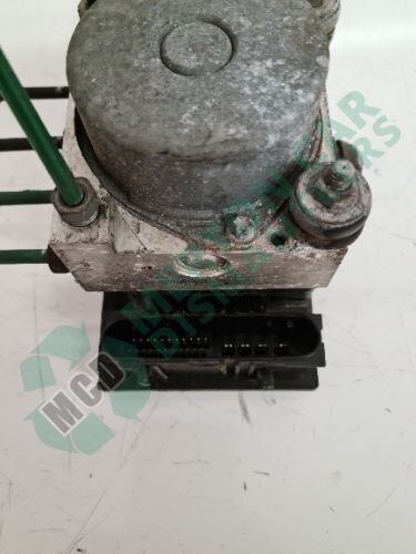RENAULT Clio ABS Pump Modulator Control Unit 0265800559