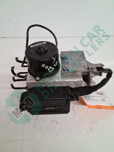 MERCEDES-BENZ C Class ABS Pump Modulator Control Unit A0054312912Q01