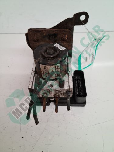 TOYOTA Yaris ABS Pump Modulator Control Unit 06210205164