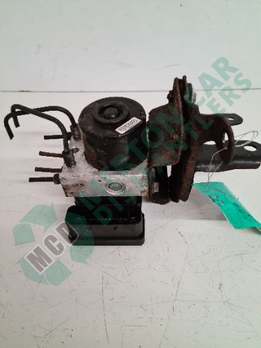 TOYOTA Yaris ABS Pump Modulator Control Unit 06210205164