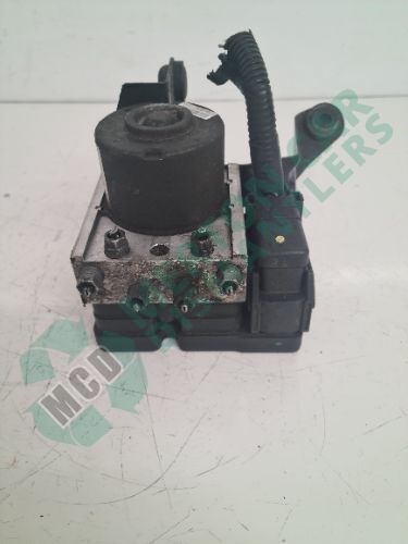 Mazda 3 2004 ABS Pump Modulator Control Unit