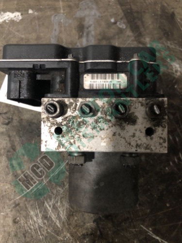 CITROEN C5 2010 2.0 diesel abs pump