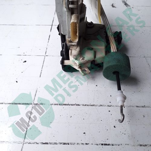 AUDI A6 2011 MK3 ESTATE PASSENGER FRONT DOOR LOCK MECH